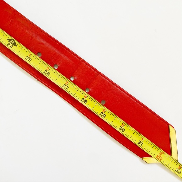 VINTAGE YVES SAINT LAURENT RED LEATHER GOLD BUCKLE BELT - Picture 9 of 9